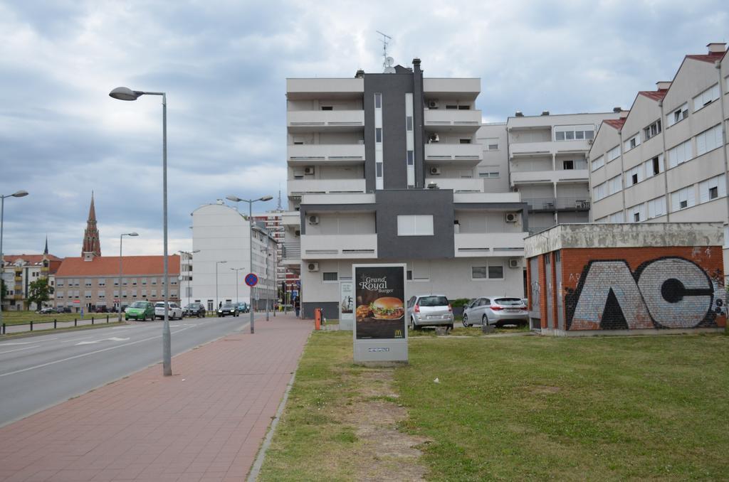 Apartment Viktor,Parking Osijek Pokoj fotografie